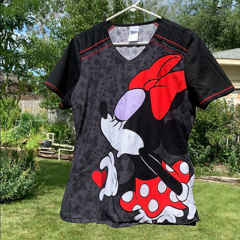 Mickey/Minnie Disney Scrub top Large